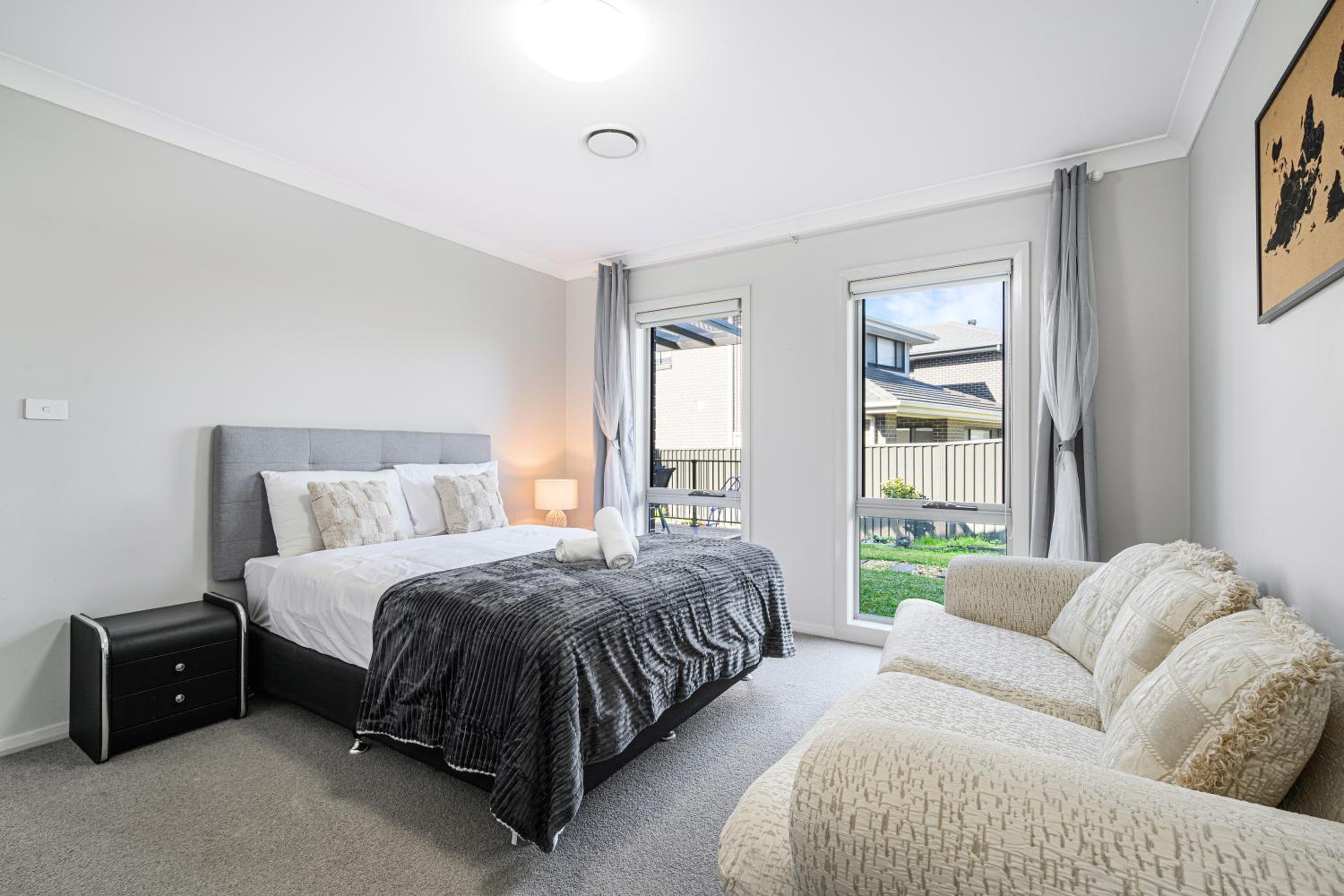6Br near Schofield Rousehill Centre