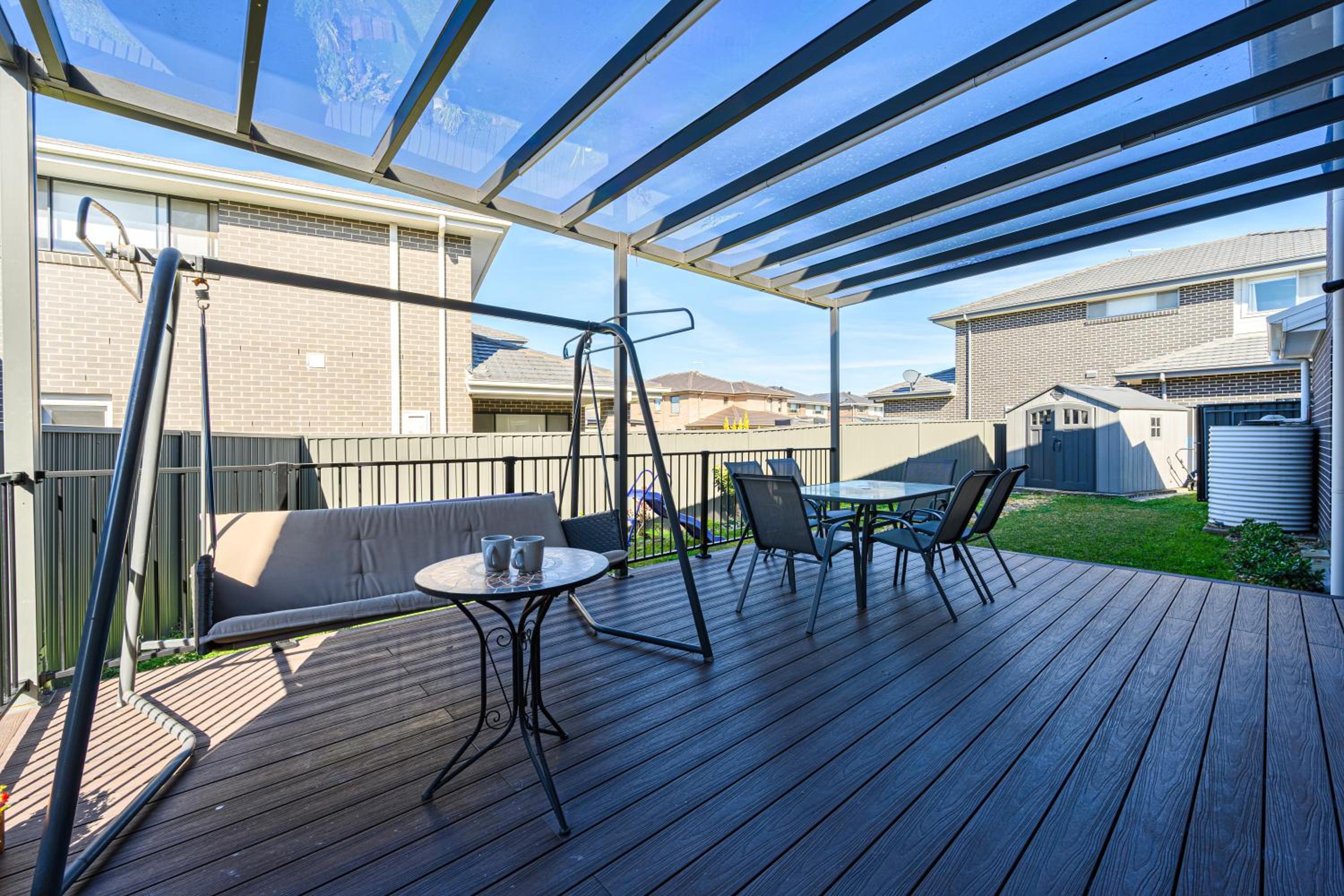 6Br near Schofield Rousehill Centre