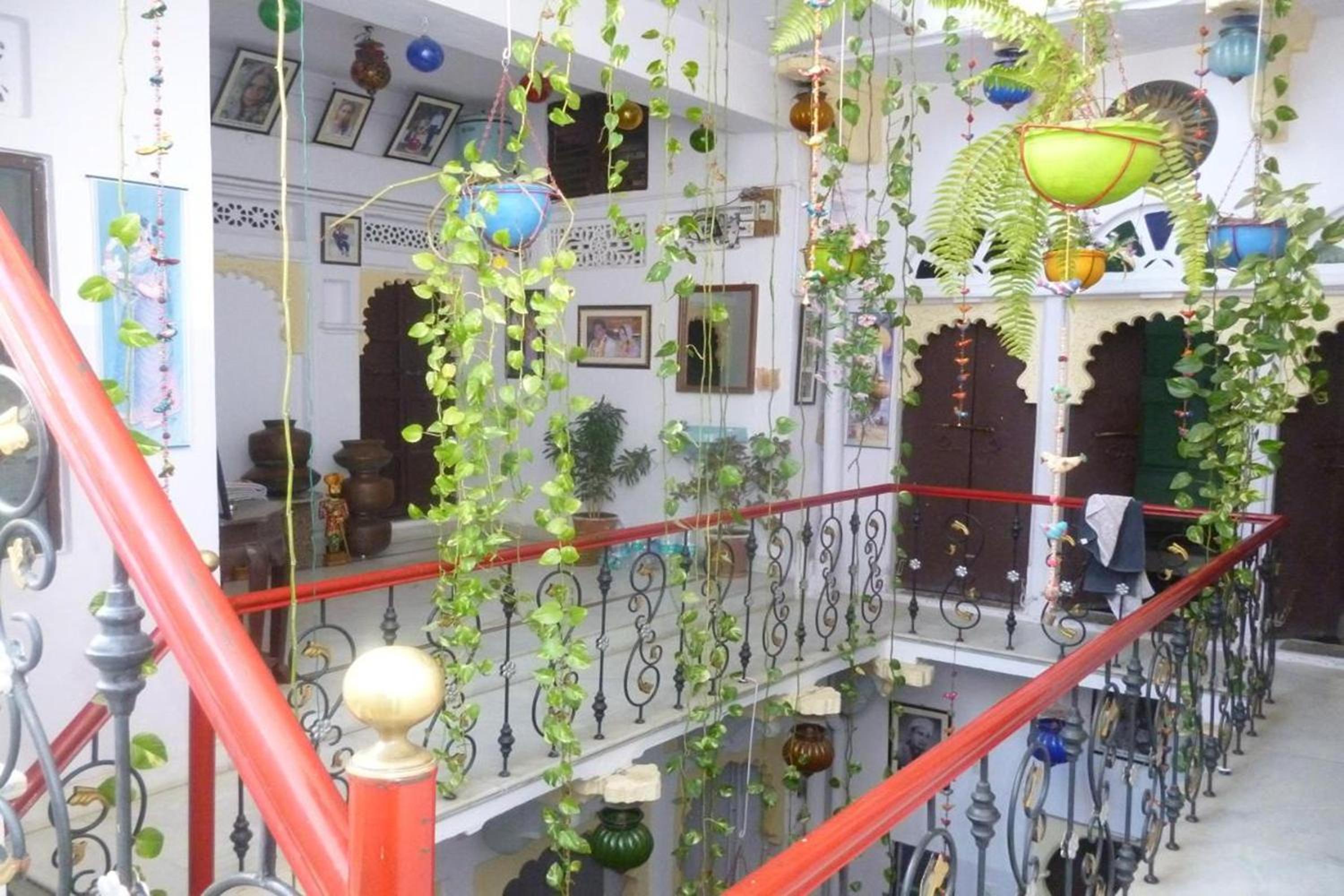 Nukkad Guest House Near Lake Pichola view 5