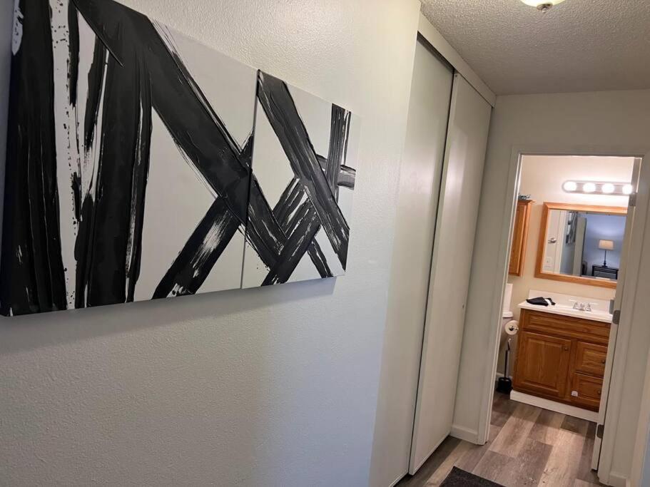 Cozy Condo in South Lake Tahoe view 3