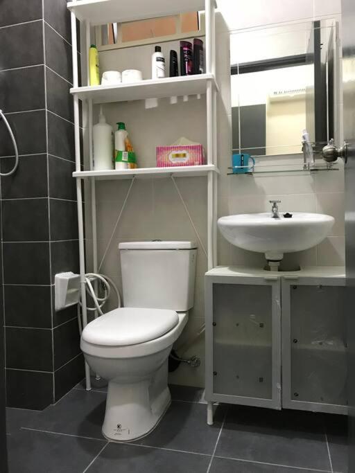 Elegant & Cozy- Studio Unit at MesaMall photo 8