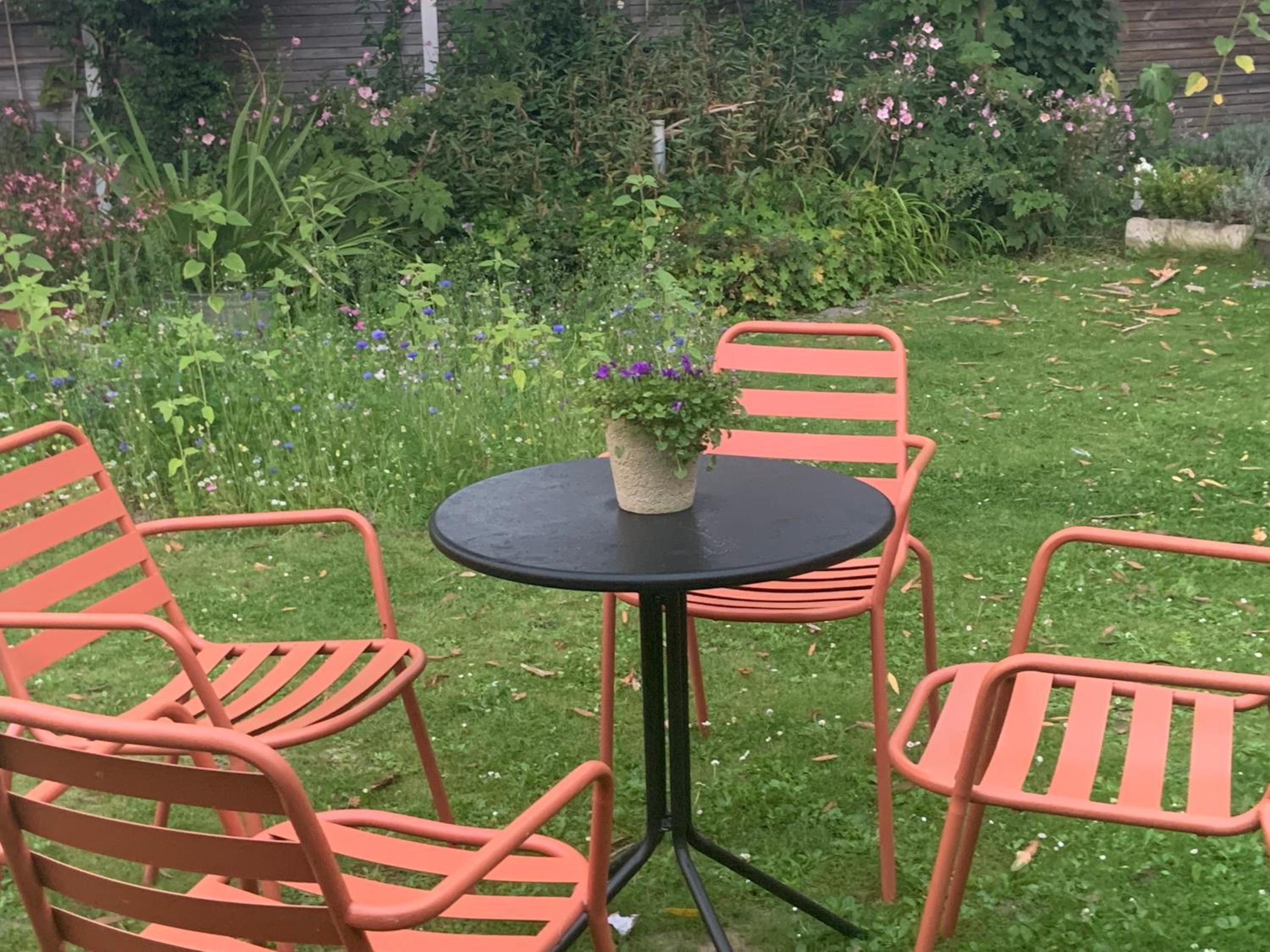T Nest van Heeden