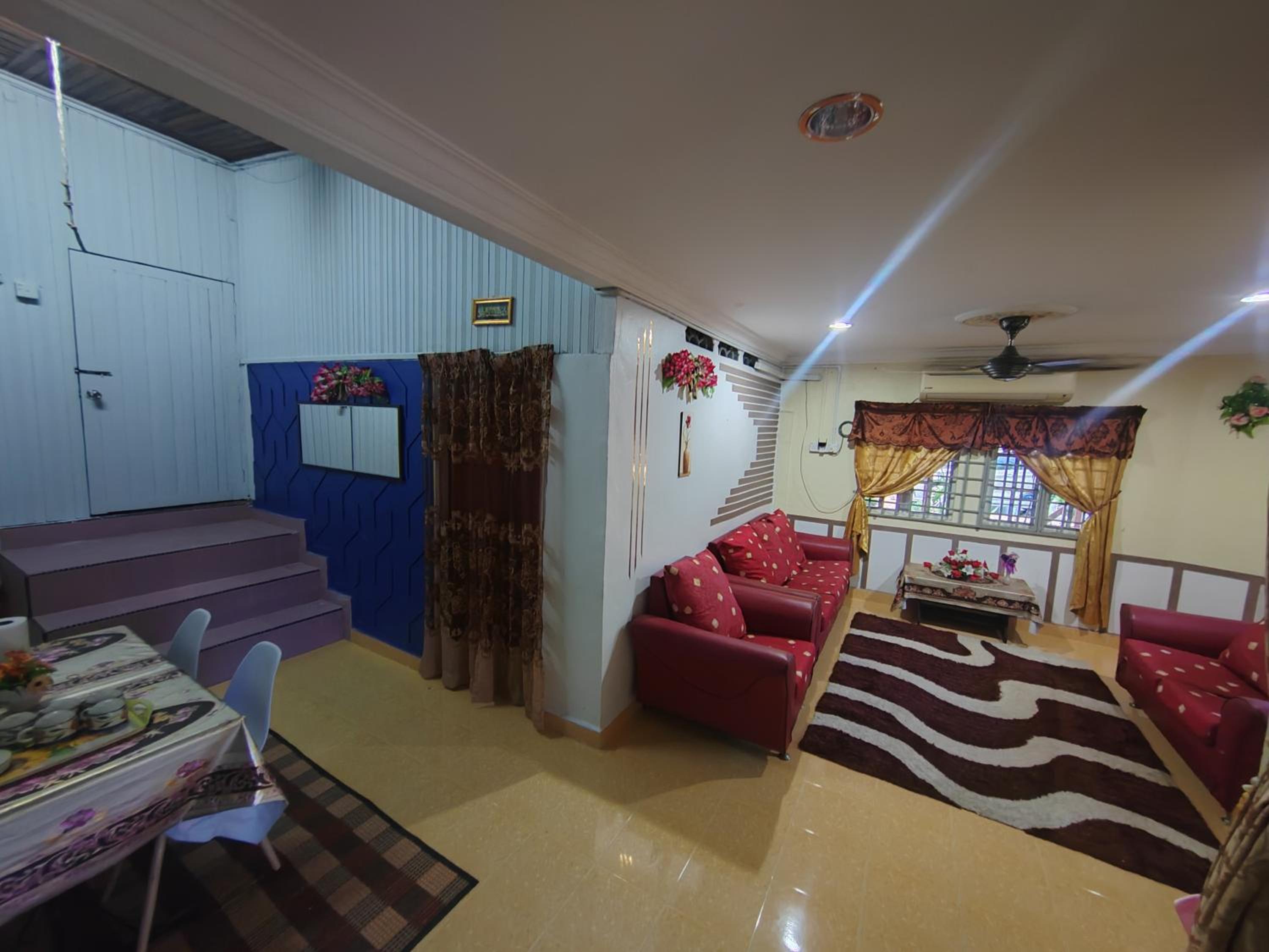 Iltizam Homestay