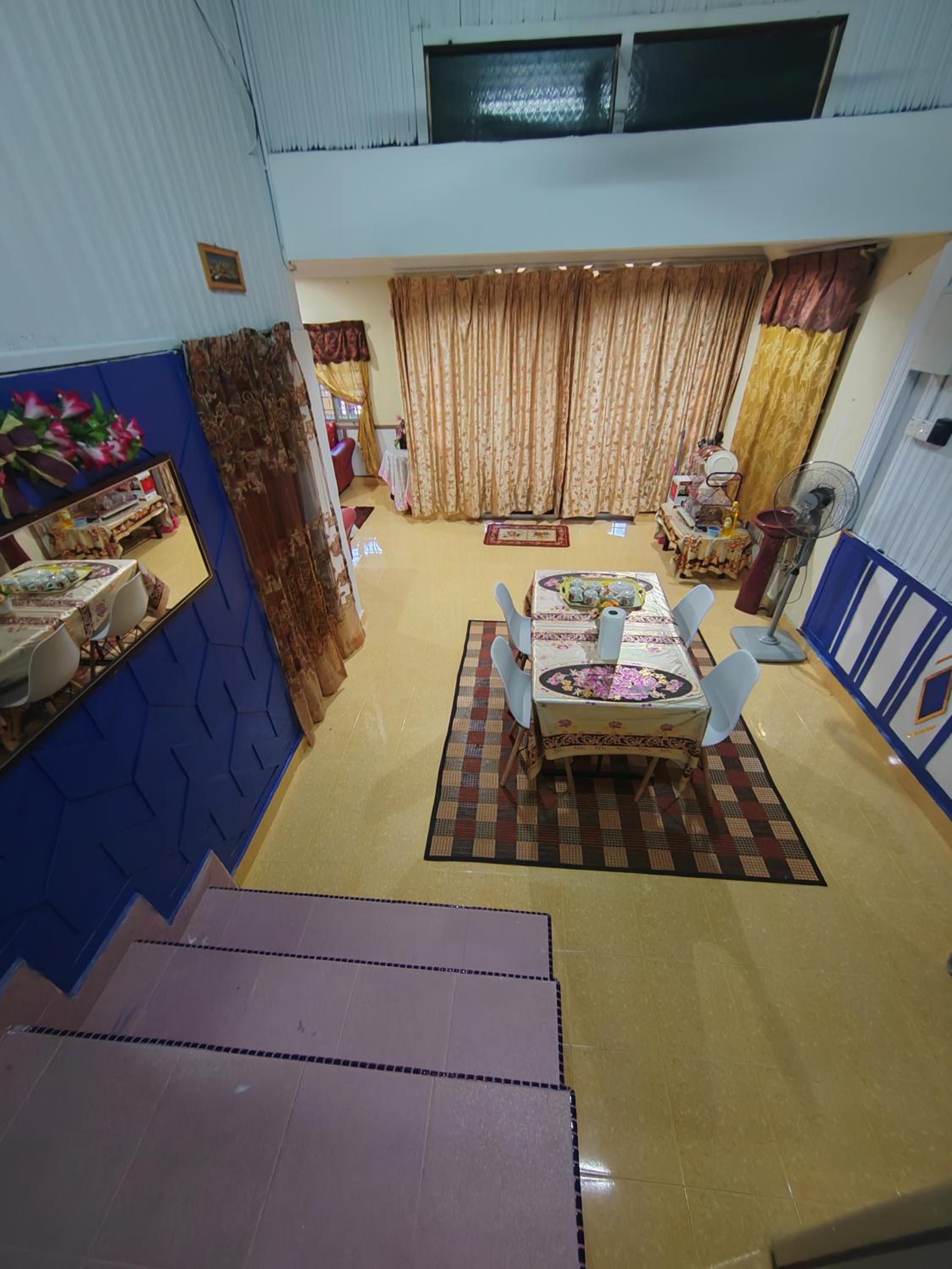 Iltizam Homestay
