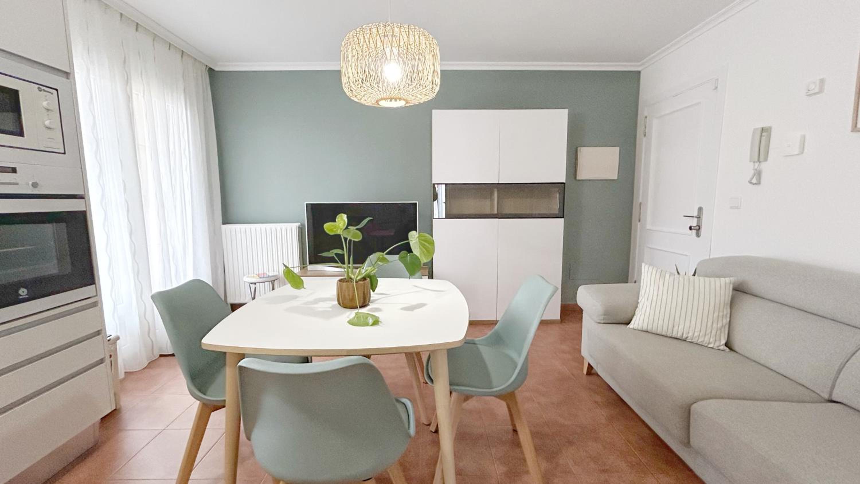 Comillas - Urbanización Lagos Azules - Netflix, Prime, Wifi & Free Indoor Parking view 2