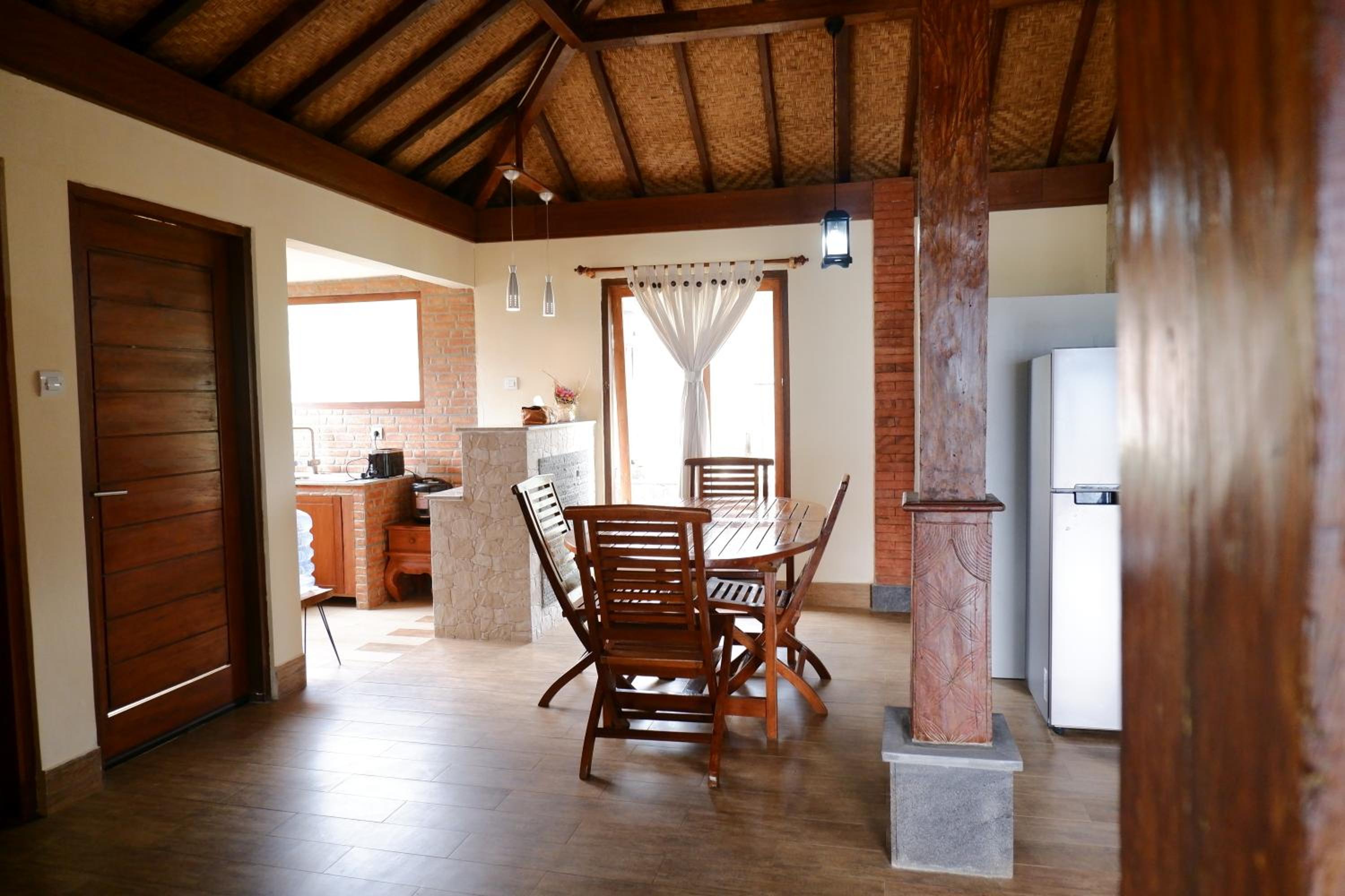 Casa Buyan - Cozy 2BR Villa near Lake
