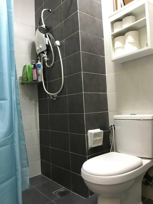 Pleasant & Chic- Studio Unit at Mesamall photo 3
