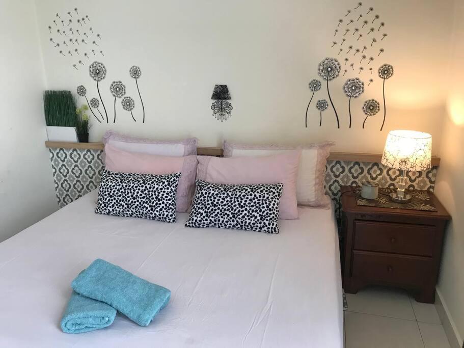 Pleasant & Chic- Studio Unit at Mesamall