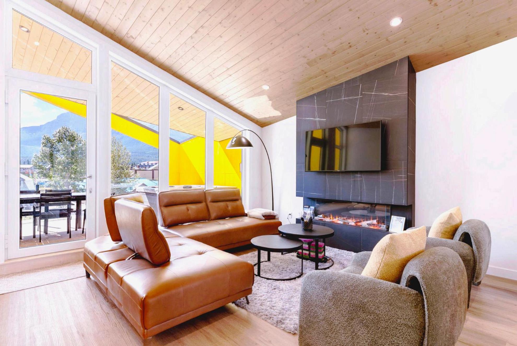 Raven's Peak 105 - Ultra luxe Mountain Retreat