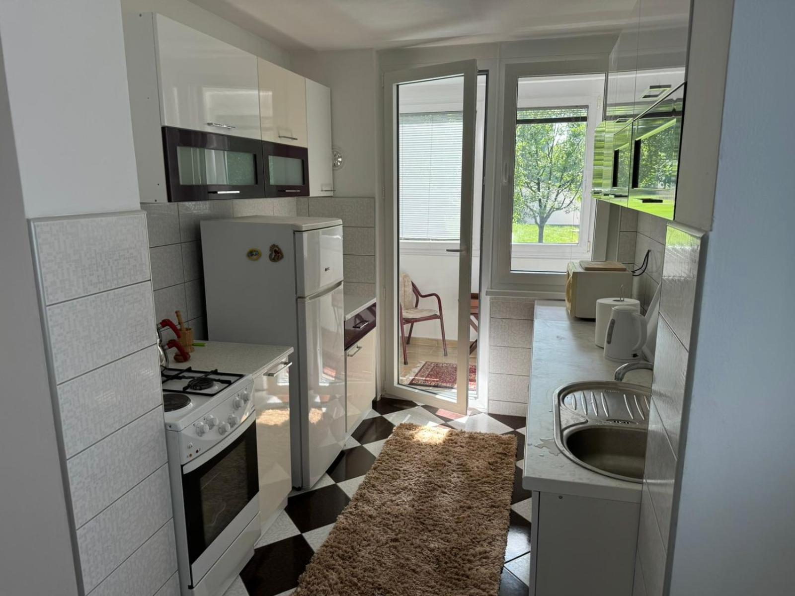 Family stay apartment Share