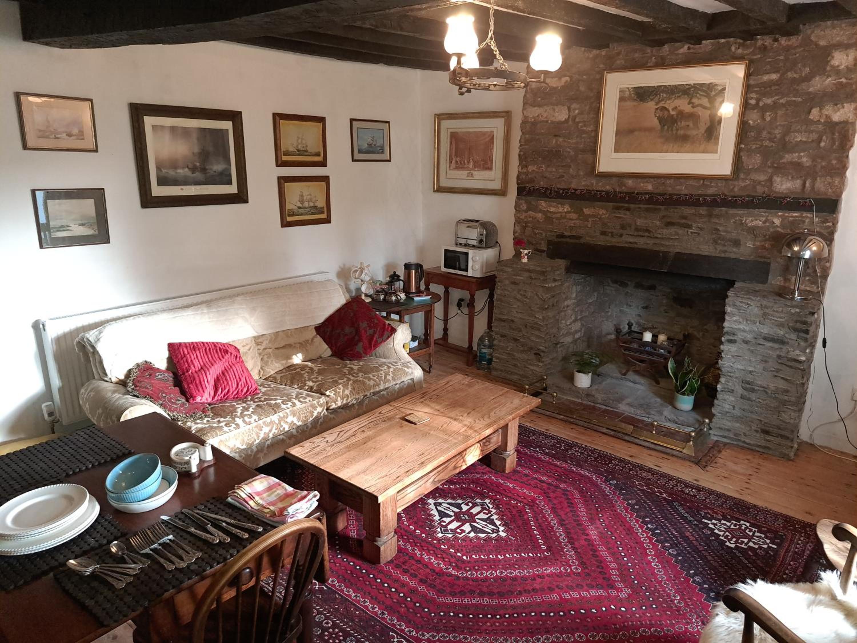 Ty Gwyn Farmhouse view 4