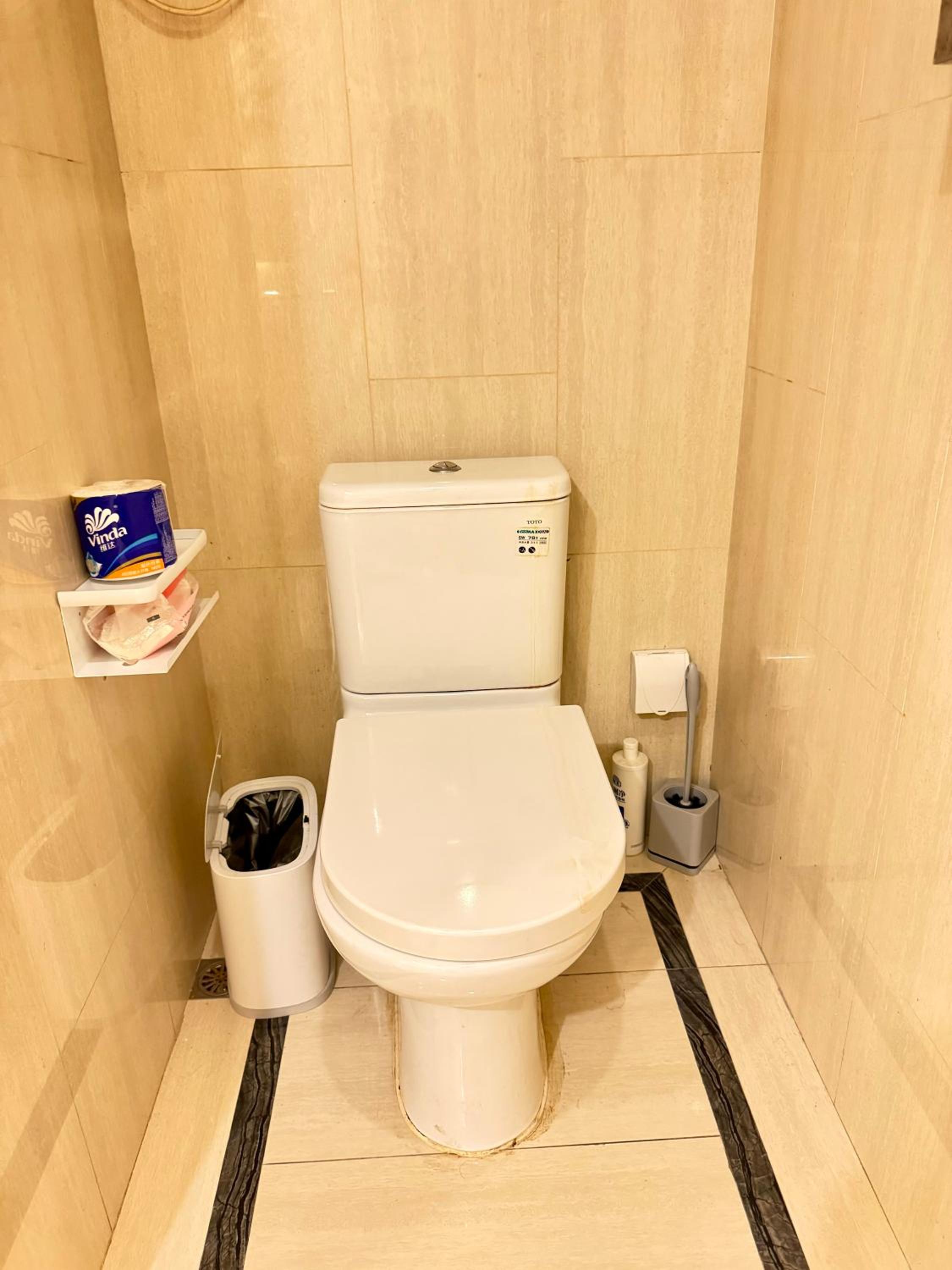 Shanghai Lerongju Boutique Apartment Metro Line 8 20meter