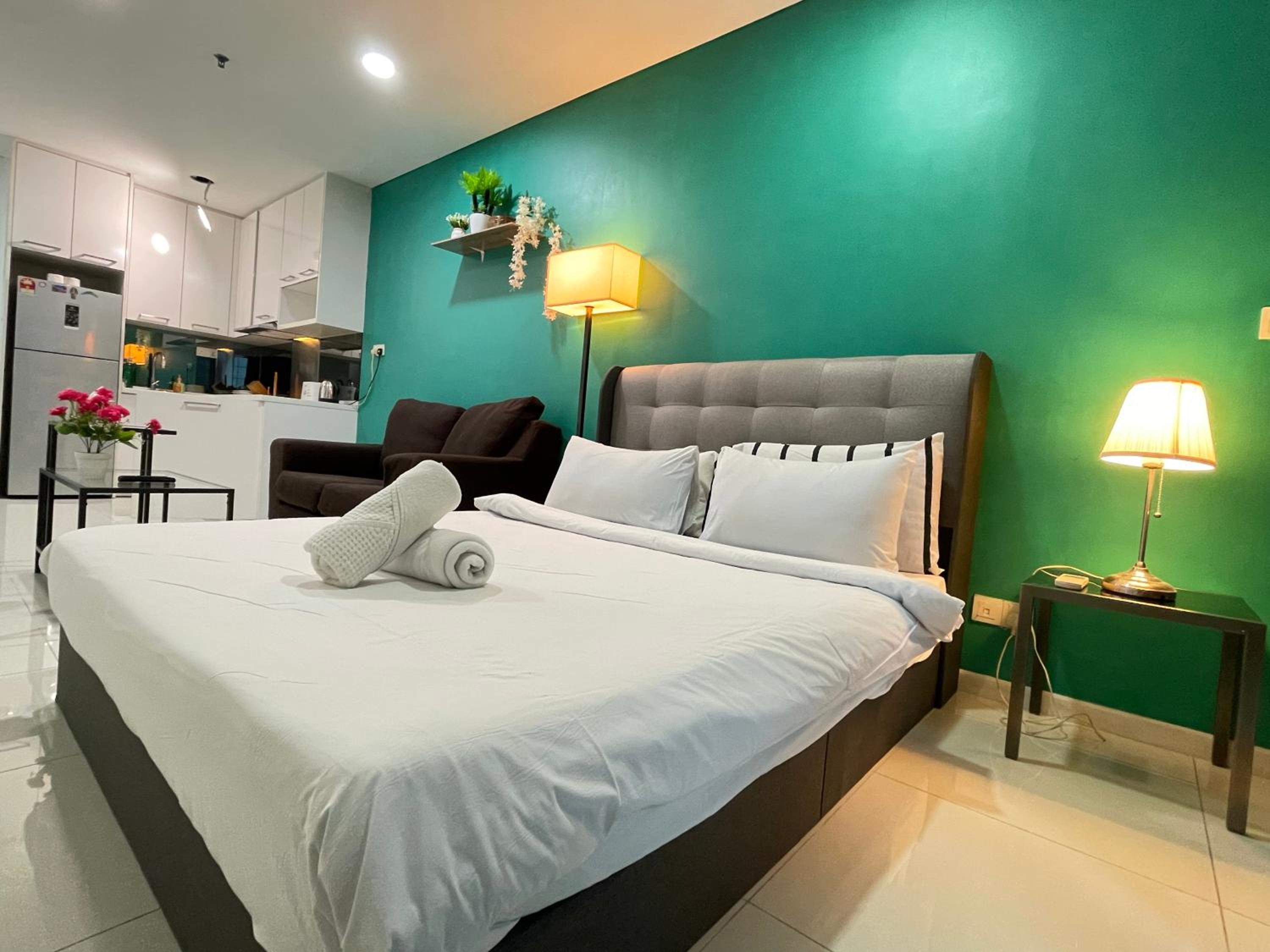 Mercu summer suites By Premium Charter
