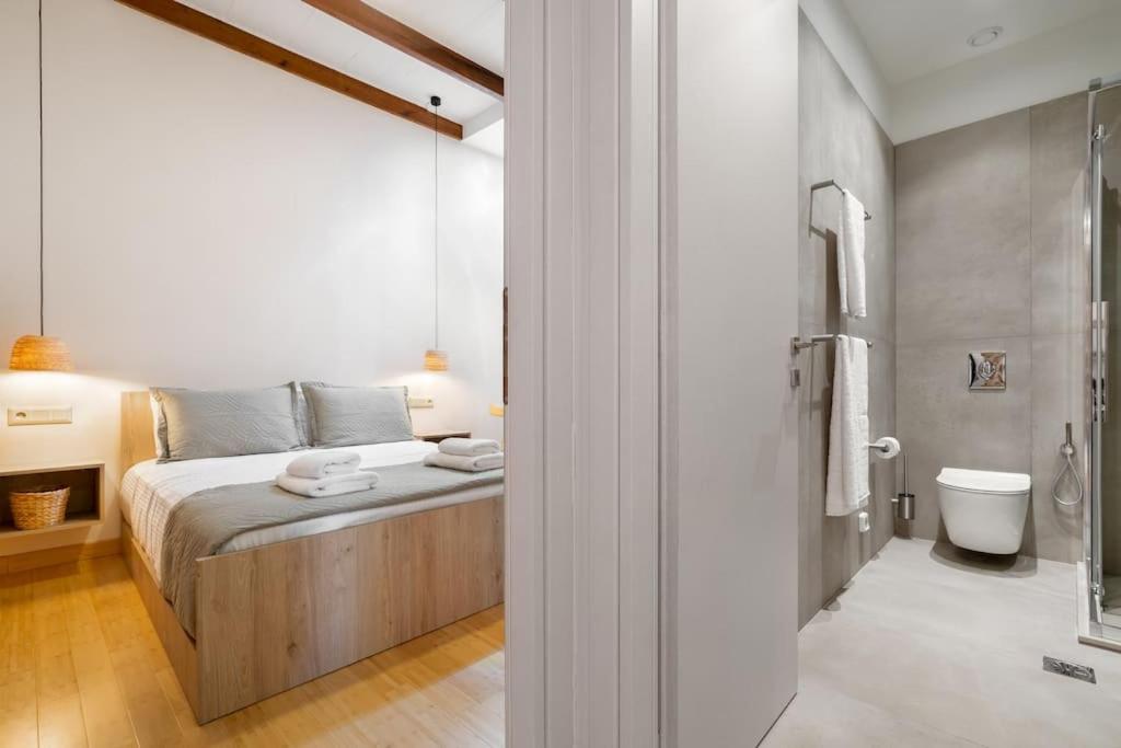 Leo Apartment