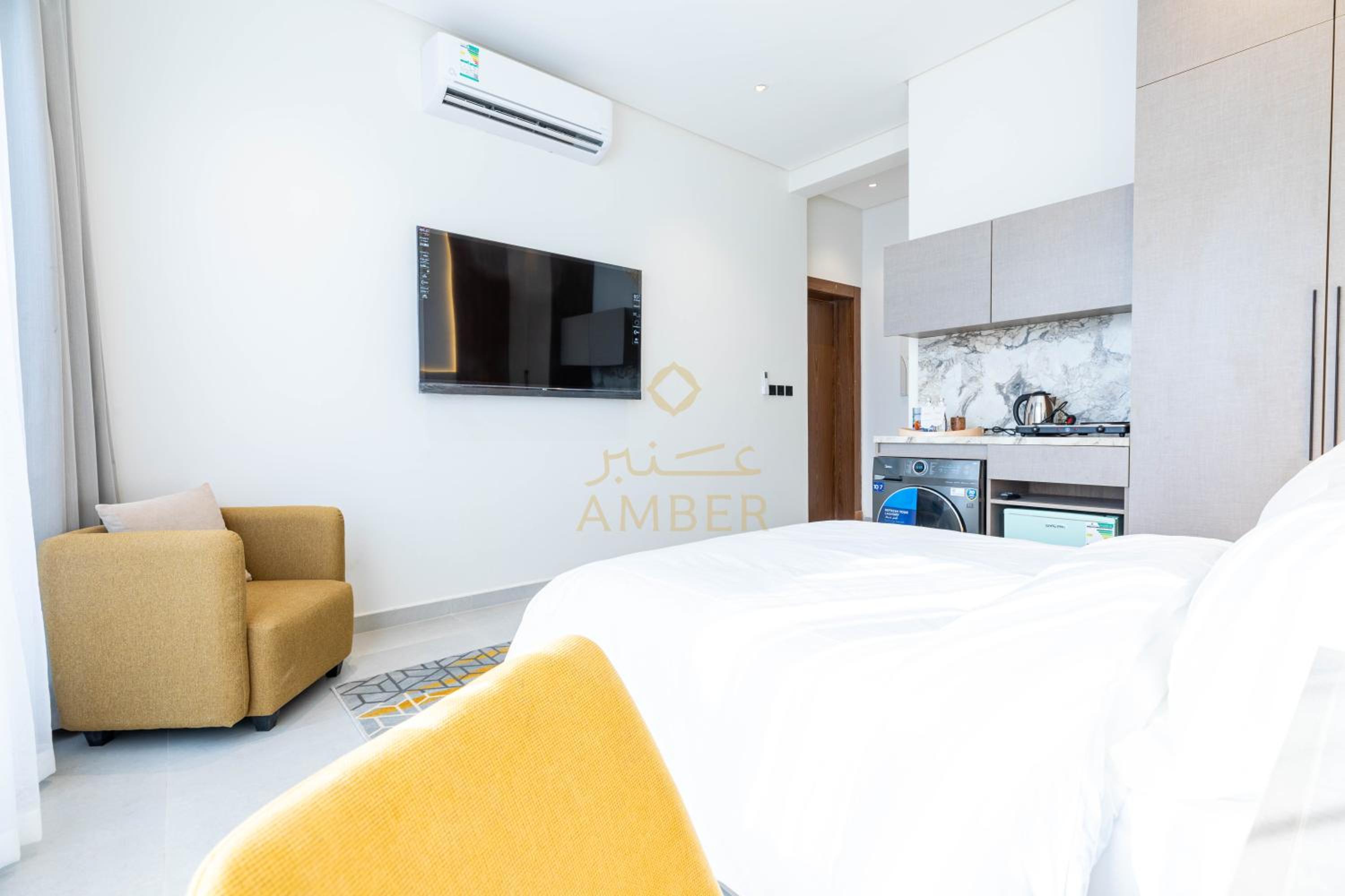 Amber Hospitality - Al Rawdah