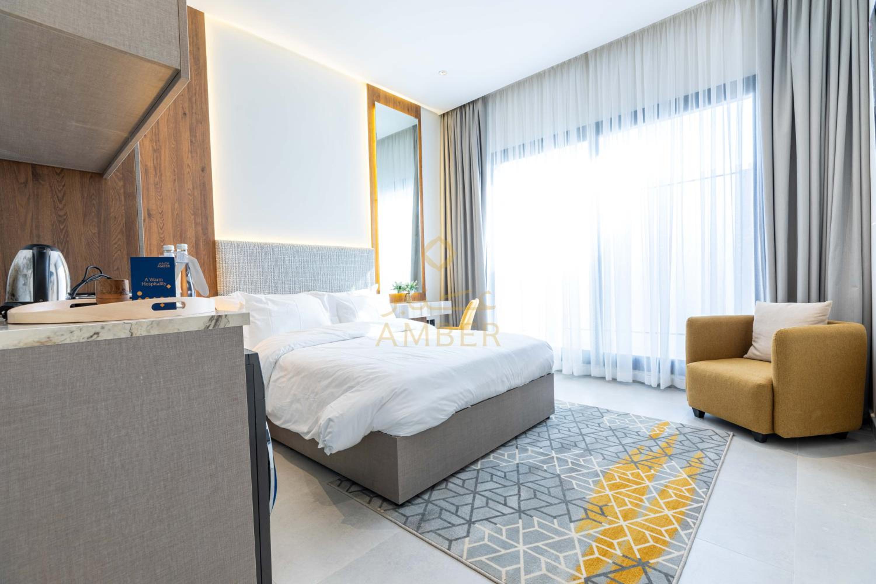 Amber Hospitality - Al Rawdah