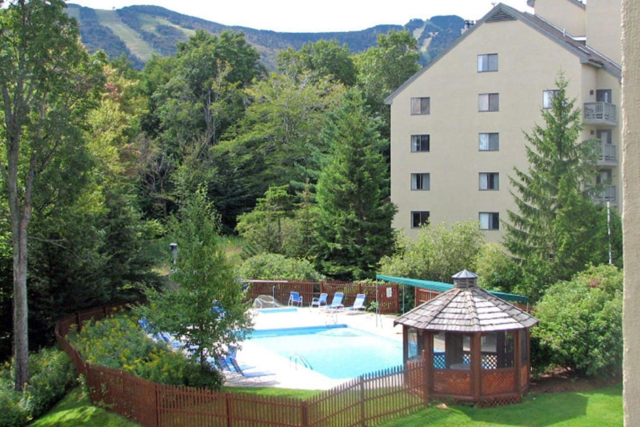 BearTrax- Pool, Hot tub, Gym, Sauna, Near Resort