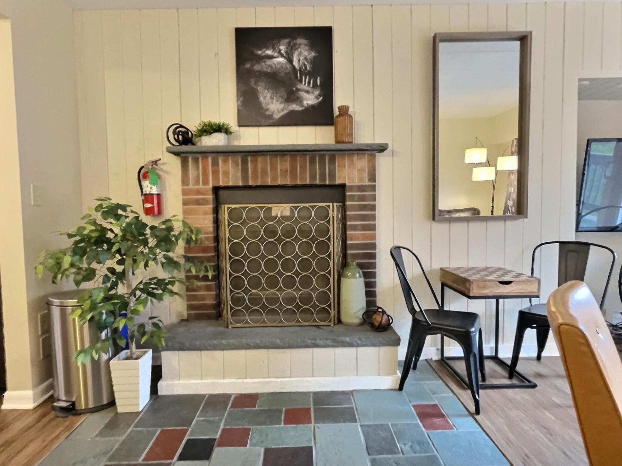 BearTrax- Pool, Hot tub, Gym, Sauna, Near Resort