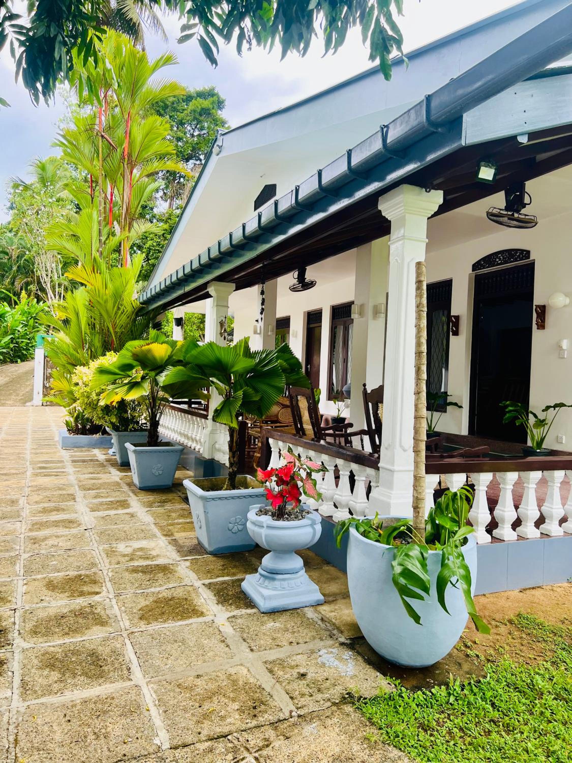 Sterrling Villa