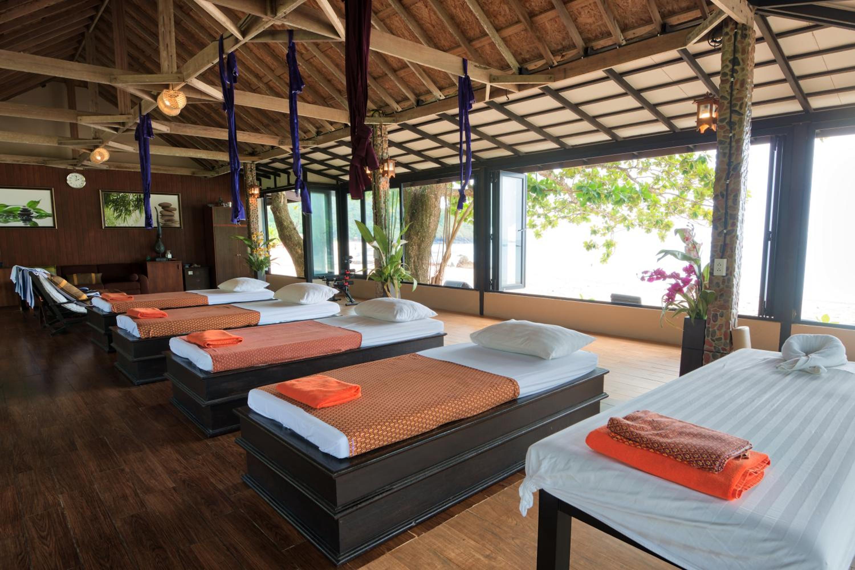 Anda Lanta Resort 6