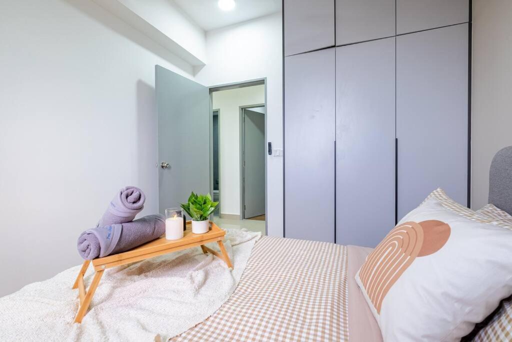 The Rest Nest Modern M Vertica 4BR Infinity Pool