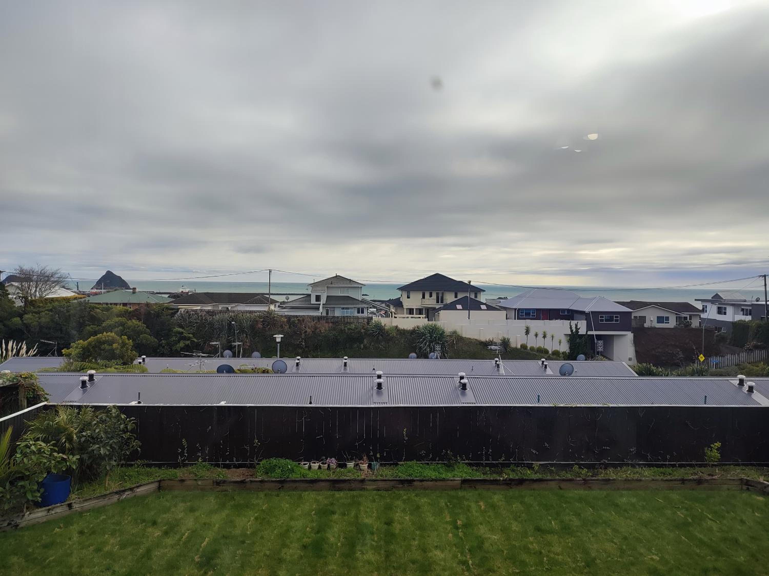 Home with seaviews view 5