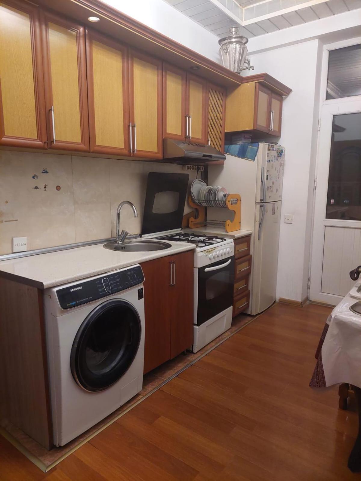 Apartament 28 may