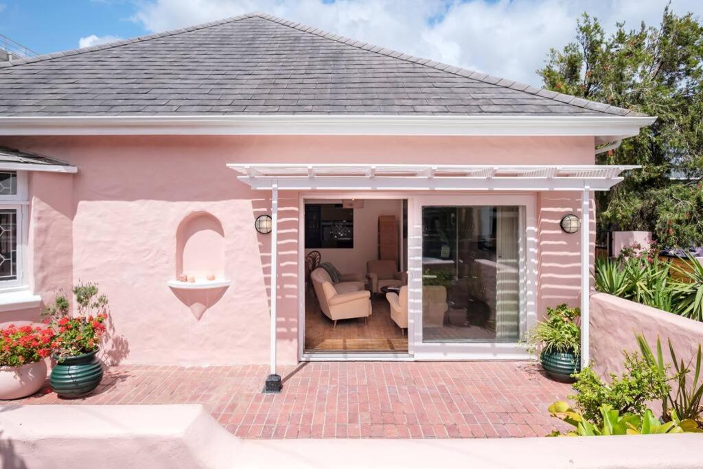 Casa Caprice - a 3 bed home steps from the beach view 3