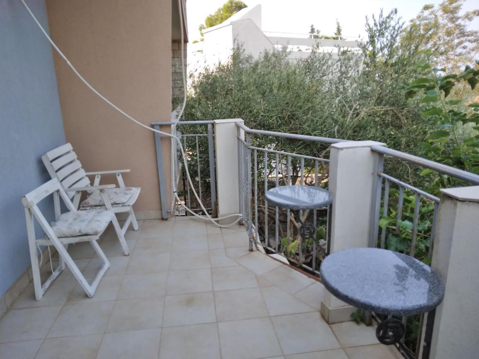 Apartments Markovic Sutomore