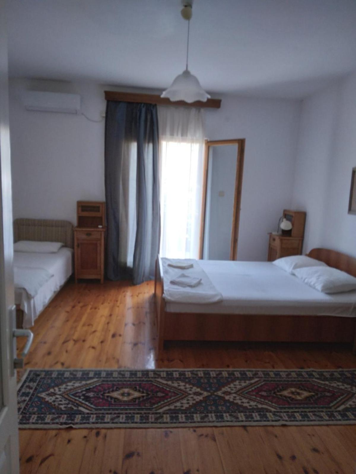 Apartments Markovic Sutomore
