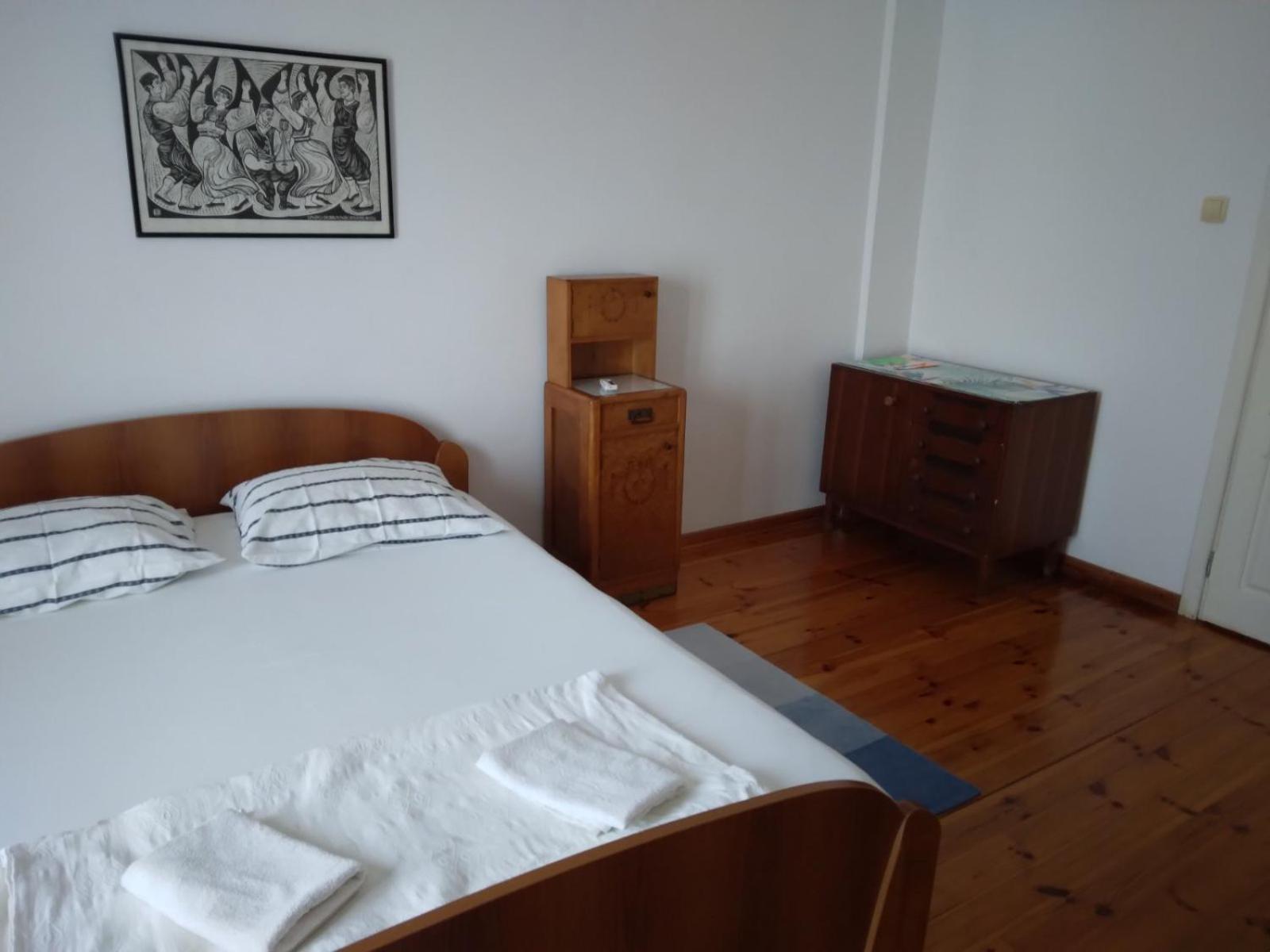 Apartments Markovic Sutomore