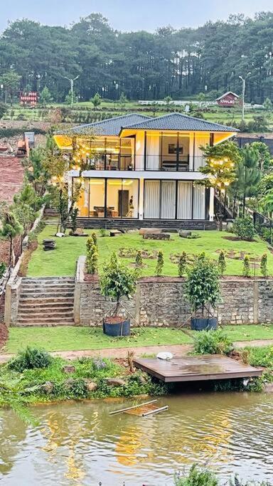 Pine Villa
