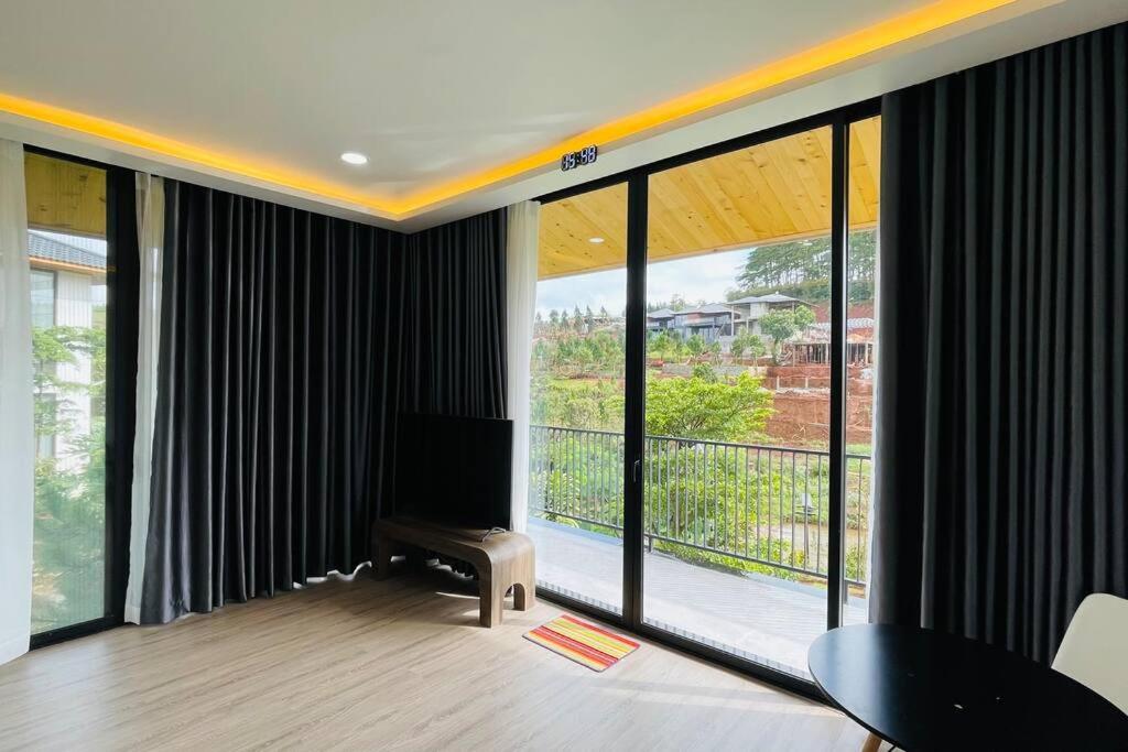 Pine Villa