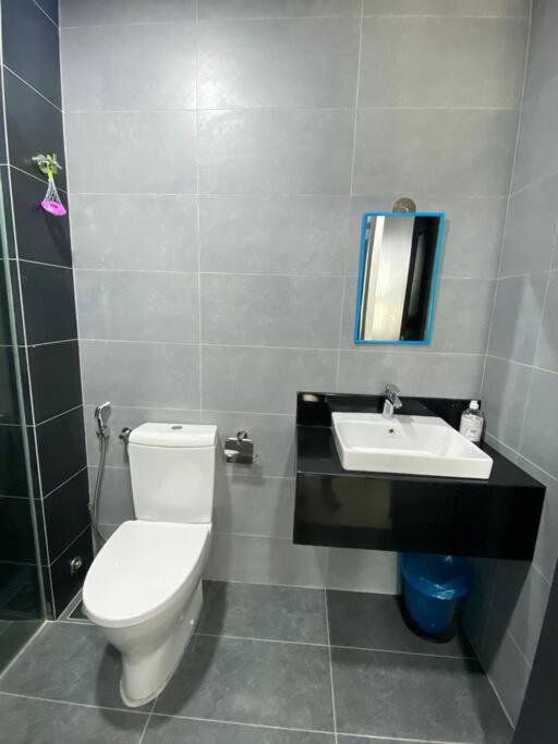 Sunway Velocity Two, Kuala Lumpur By De Harlequins Suite