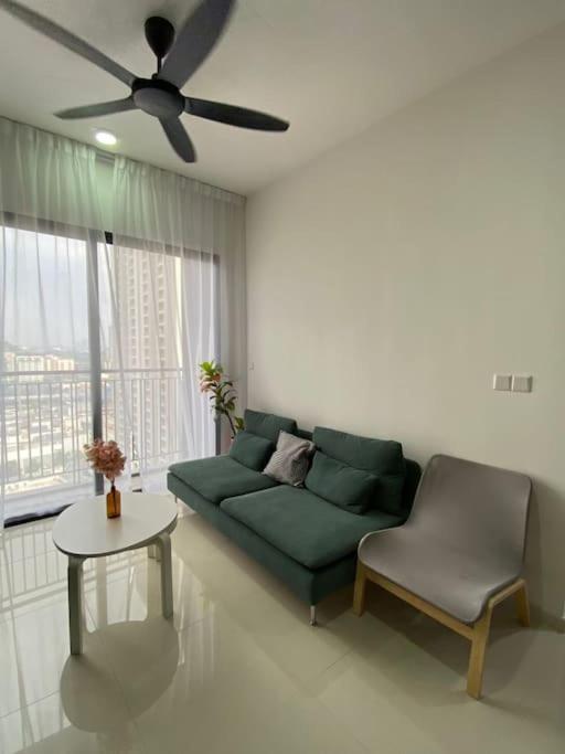 Sunway Velocity Two, Kuala Lumpur By De Harlequins Suite