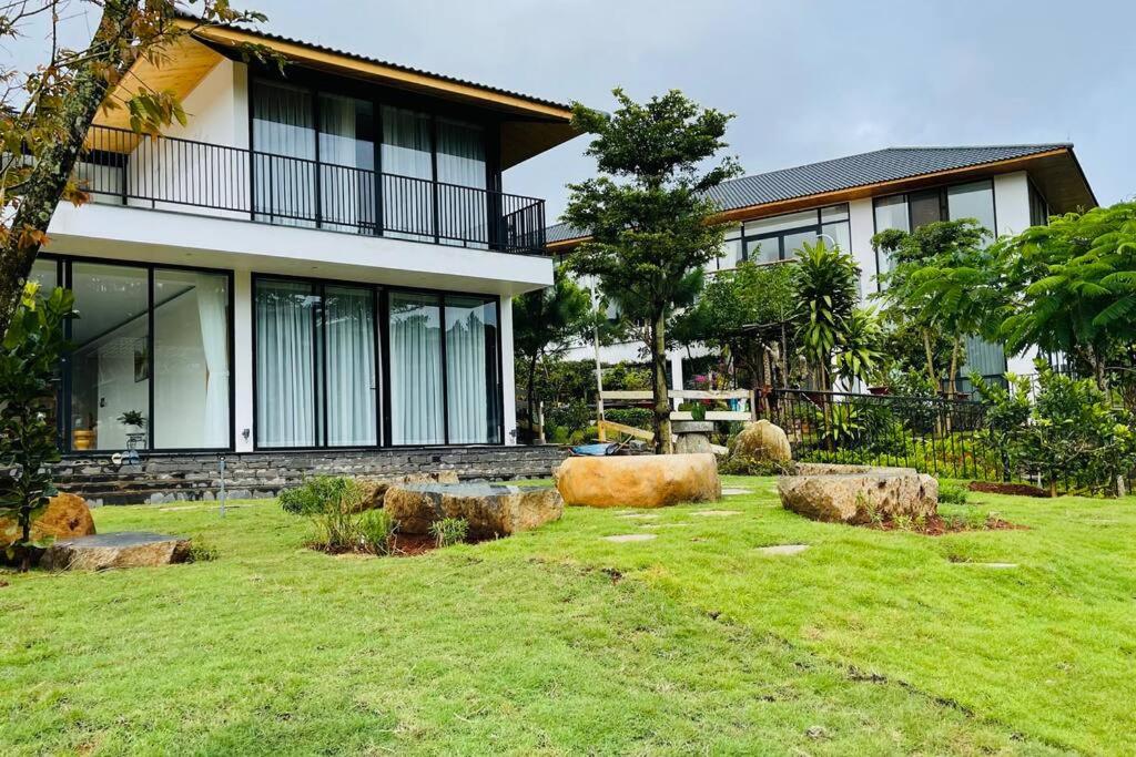 Pine Villa