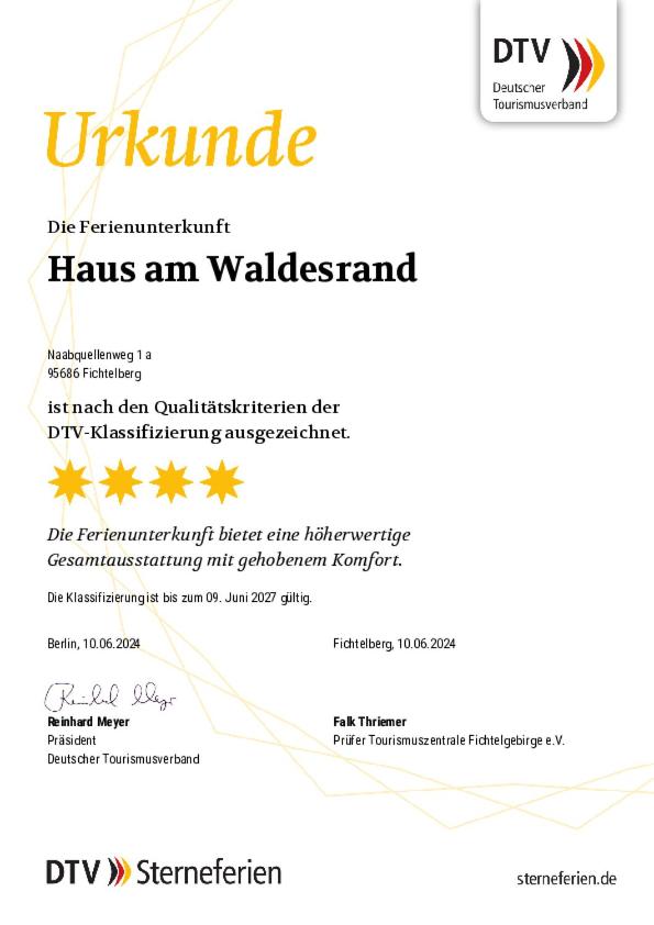 Am Waldesrand