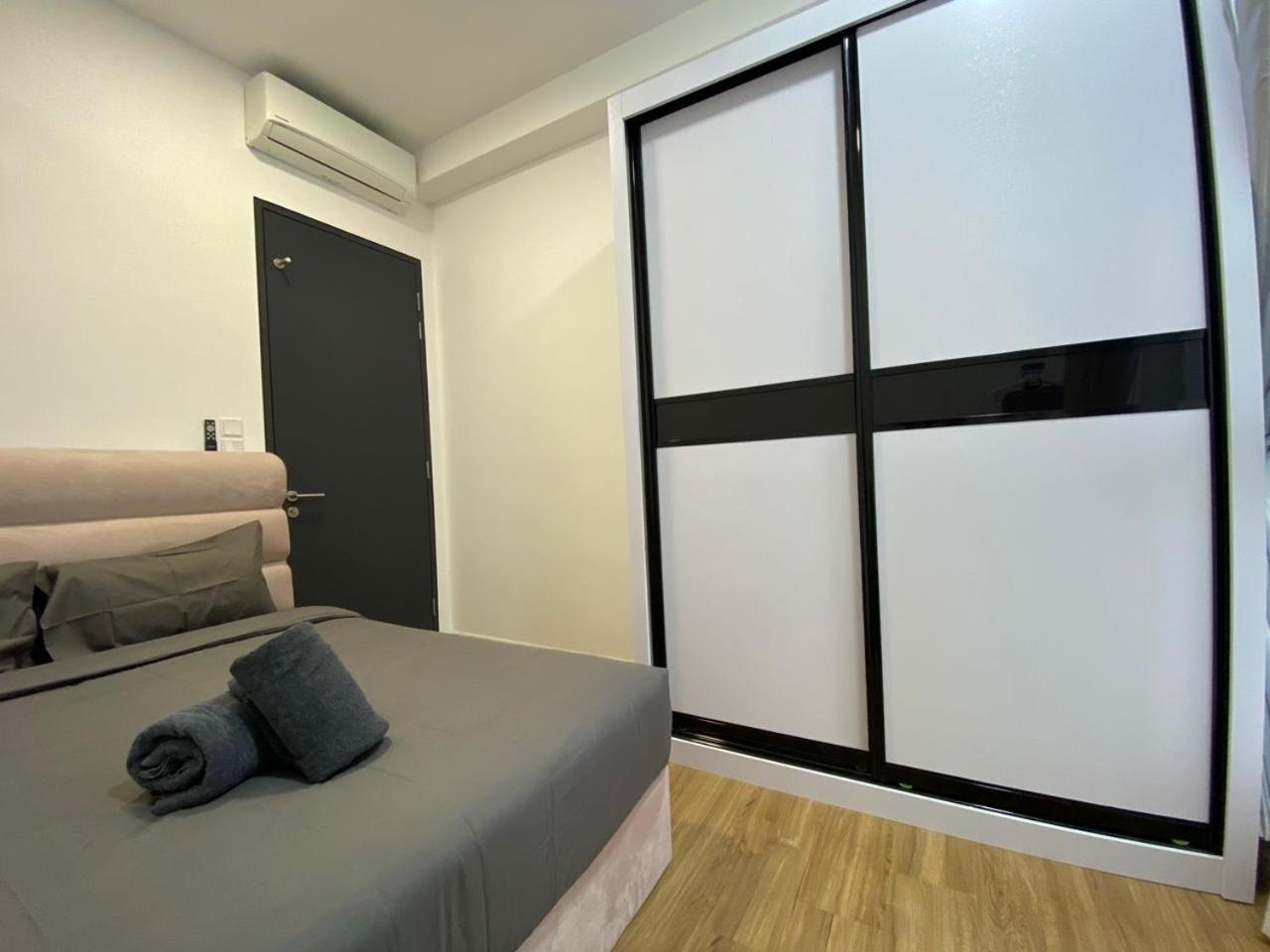 Sunway Velocity Two, Kuala Lumpur By De Harlequins Suite