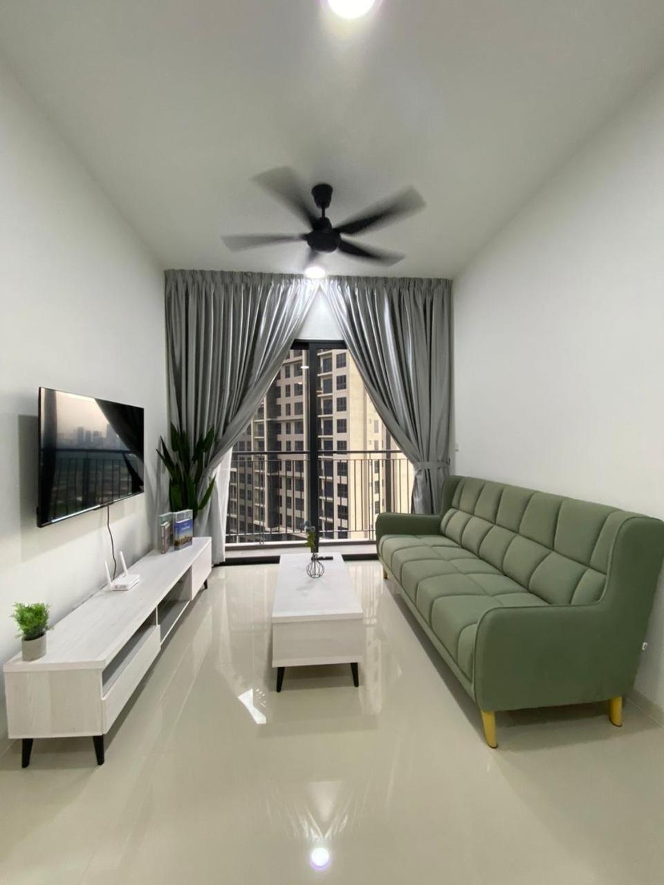 Sunway Velocity Two, Kuala Lumpur By De Harlequins Suite