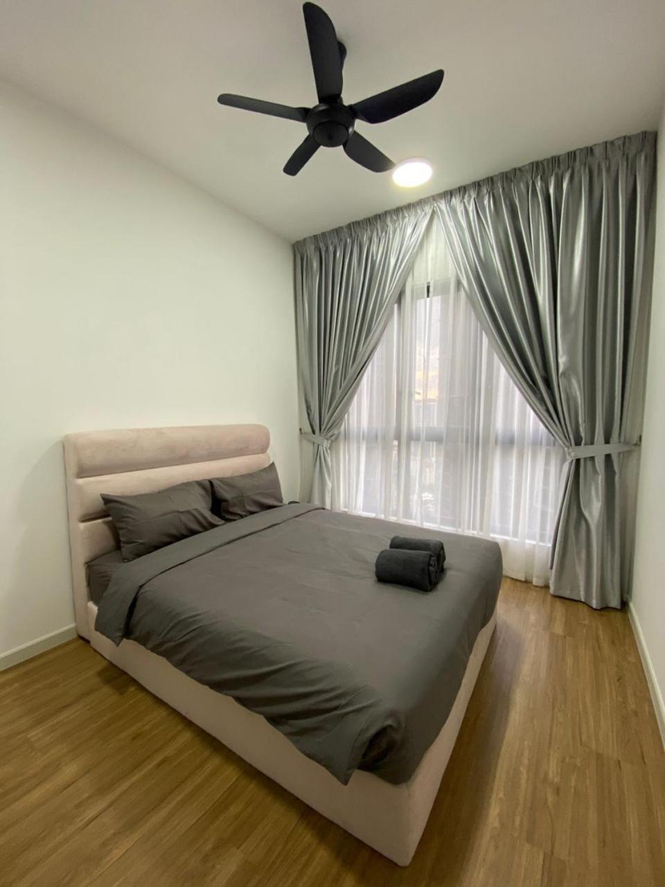 Sunway Velocity Two, Kuala Lumpur By De Harlequins Suite