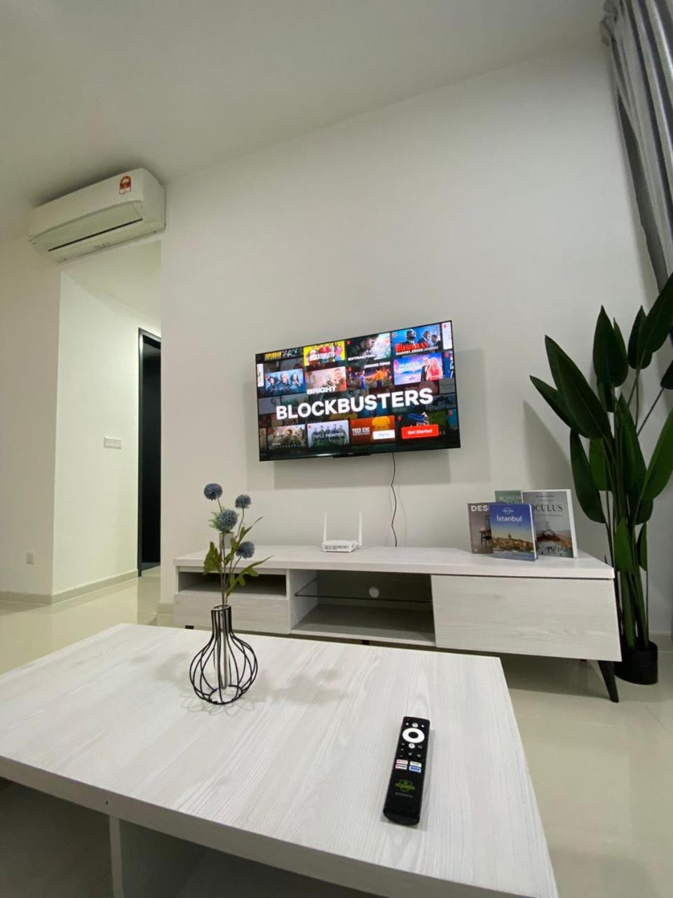 Sunway Velocity Two, Kuala Lumpur By De Harlequins Suite
