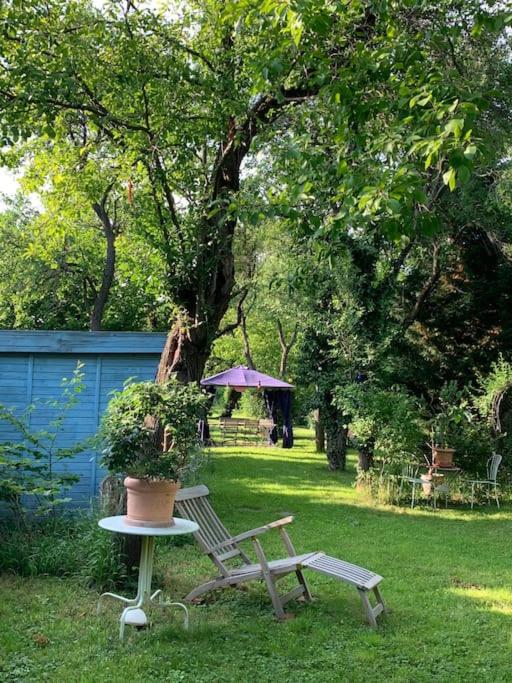Villa guest suite near Vienna