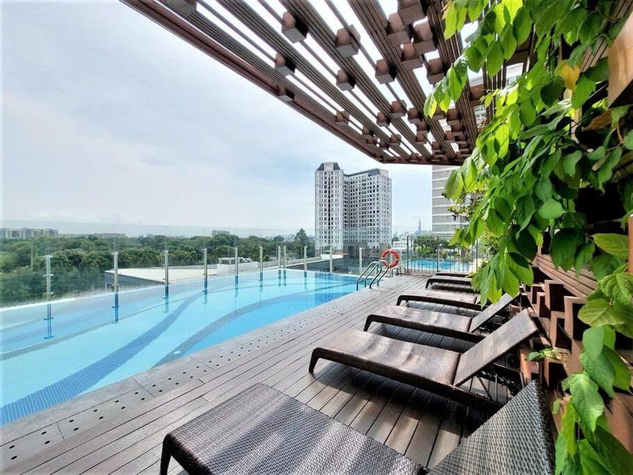 Căn hộ cao cấp sân bay TSN 2