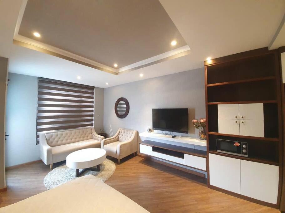 Căn hộ cao cấp sân bay TSN 2