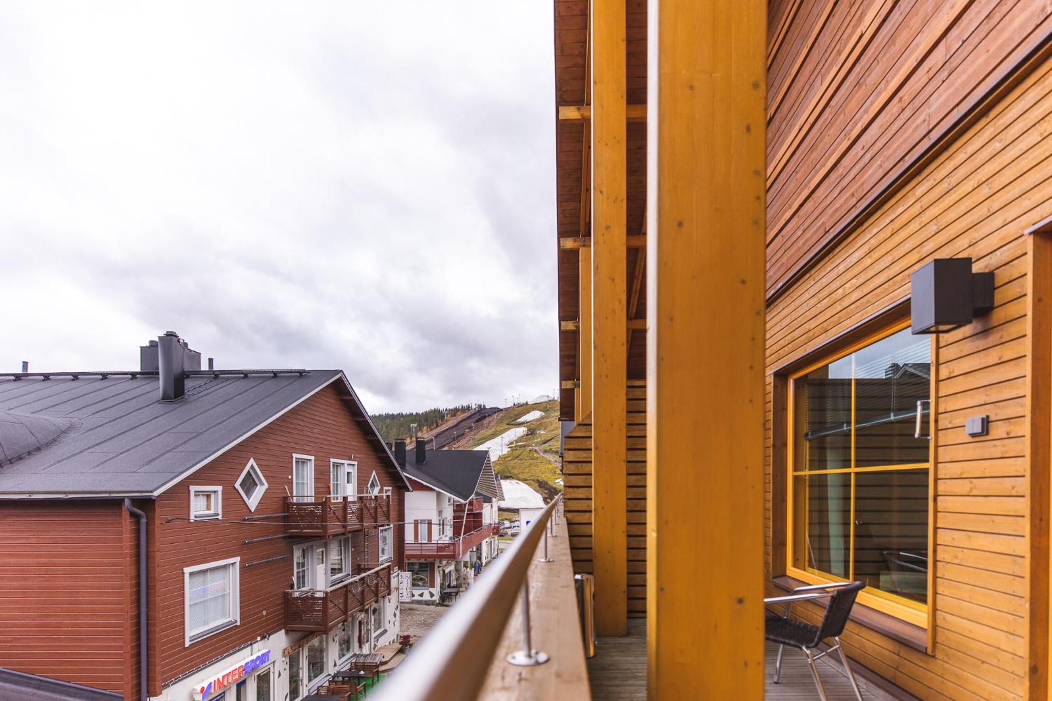 Aavalevi Ski Chalet B21 in Levi center view 5