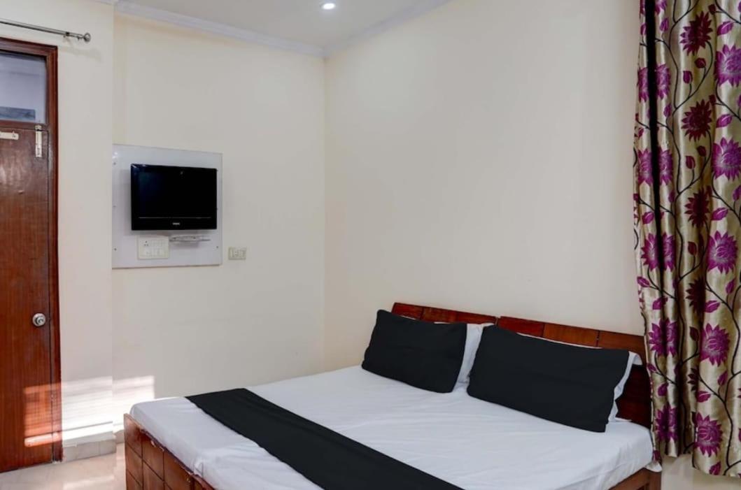 Om Sai Ram Guest house view 4