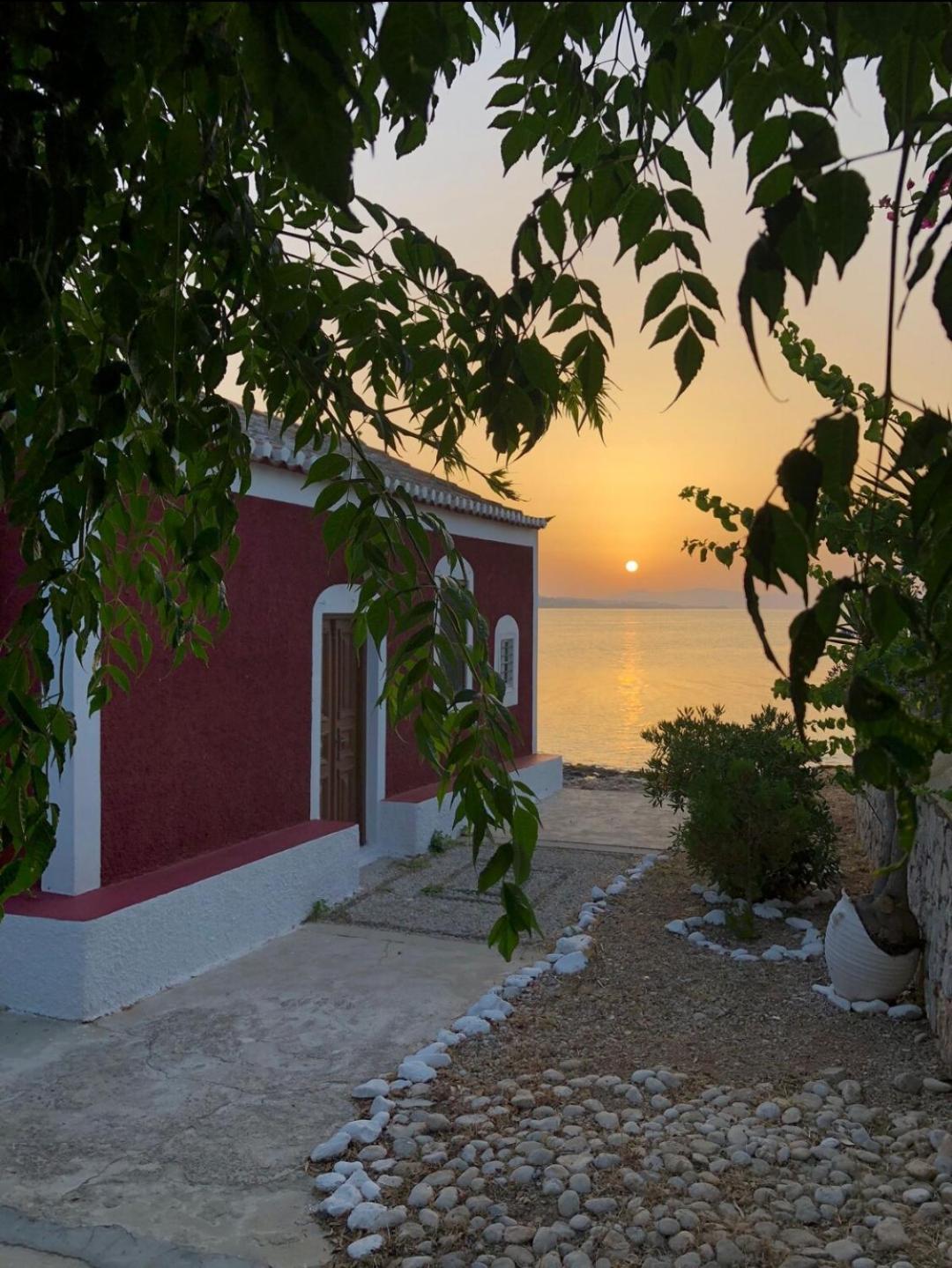 Alexjean cosy apartment close to beach and Dapia