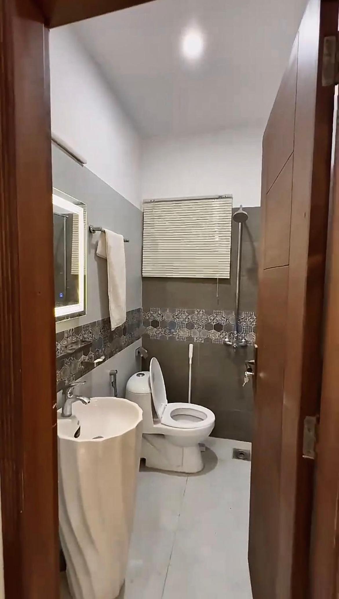 Luxurious Studio Apartment view 2