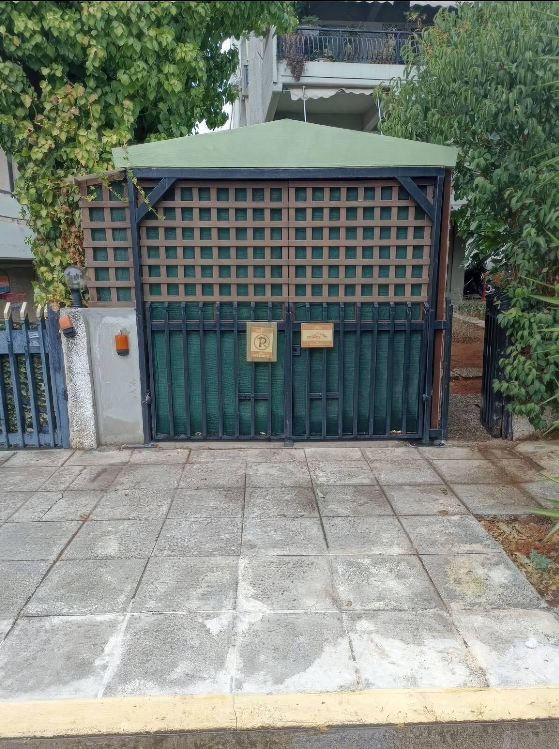 Seaside Charming Apartment in Alimos photo 2