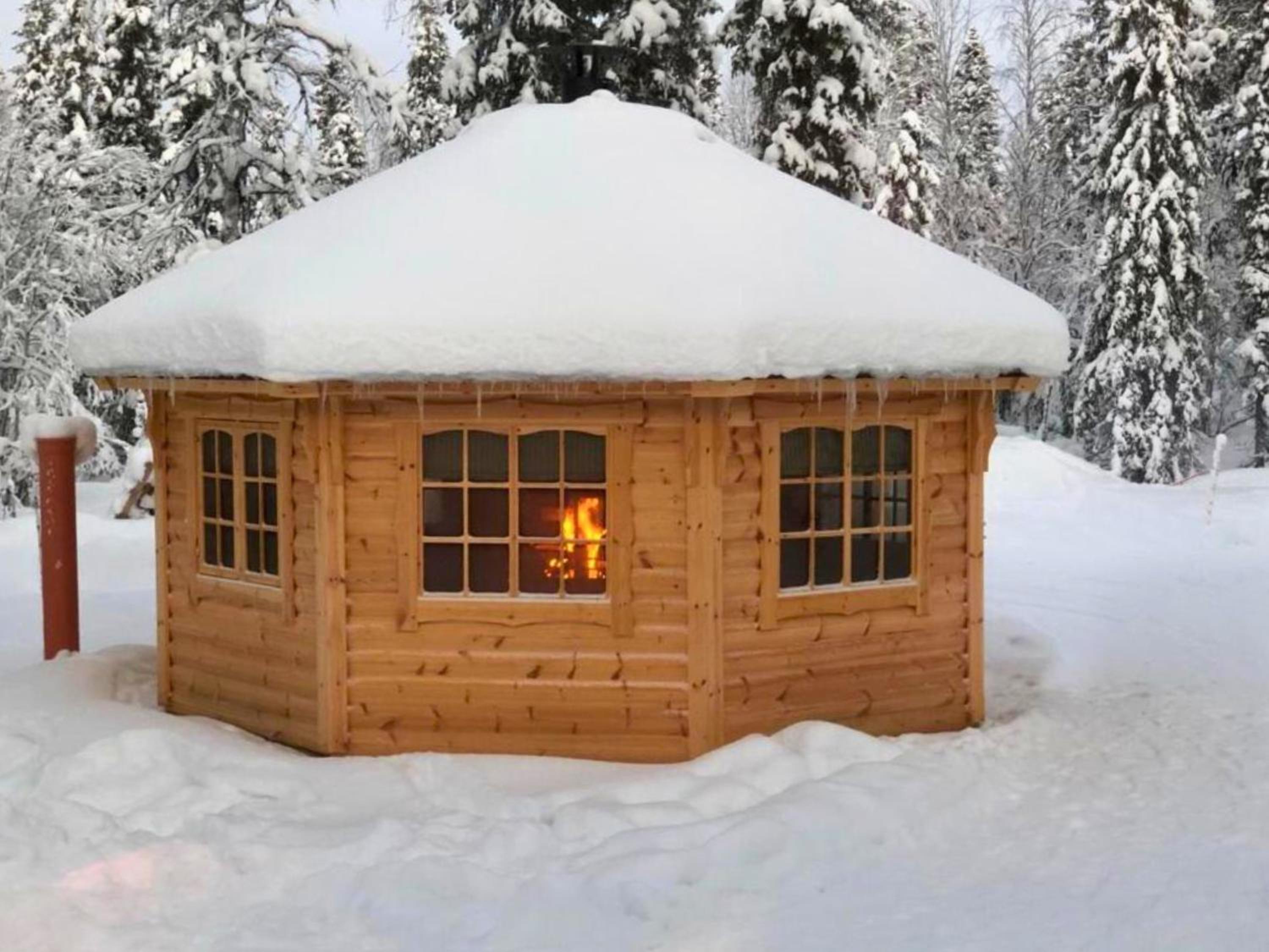 Arctic Home Experience view 3